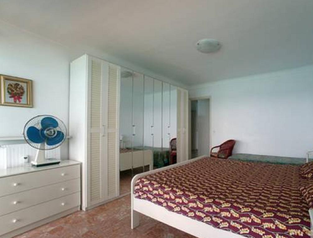 Appartement Flat Rossi à Menton Chambre photo